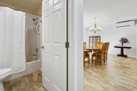 26 Acadia Drive Rockland ME 04841