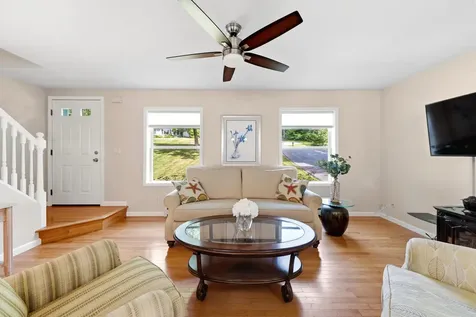 26 Acadia Drive Rockland ME 04841