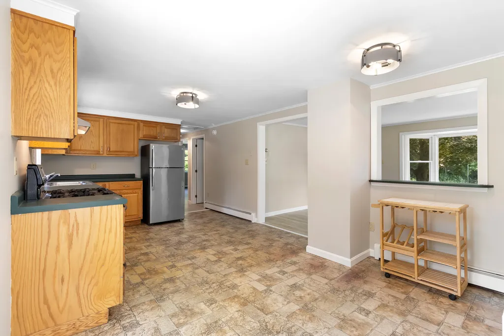 224 Walleston Road Saint George ME 04860