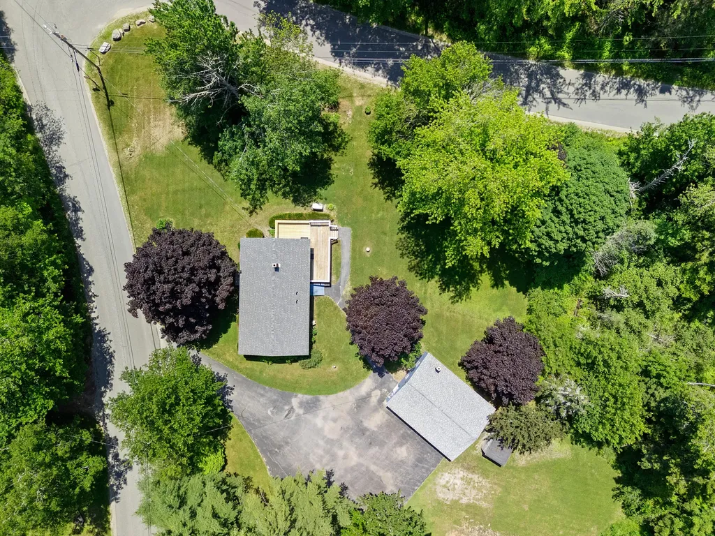224 Walleston Road Saint George ME 04860