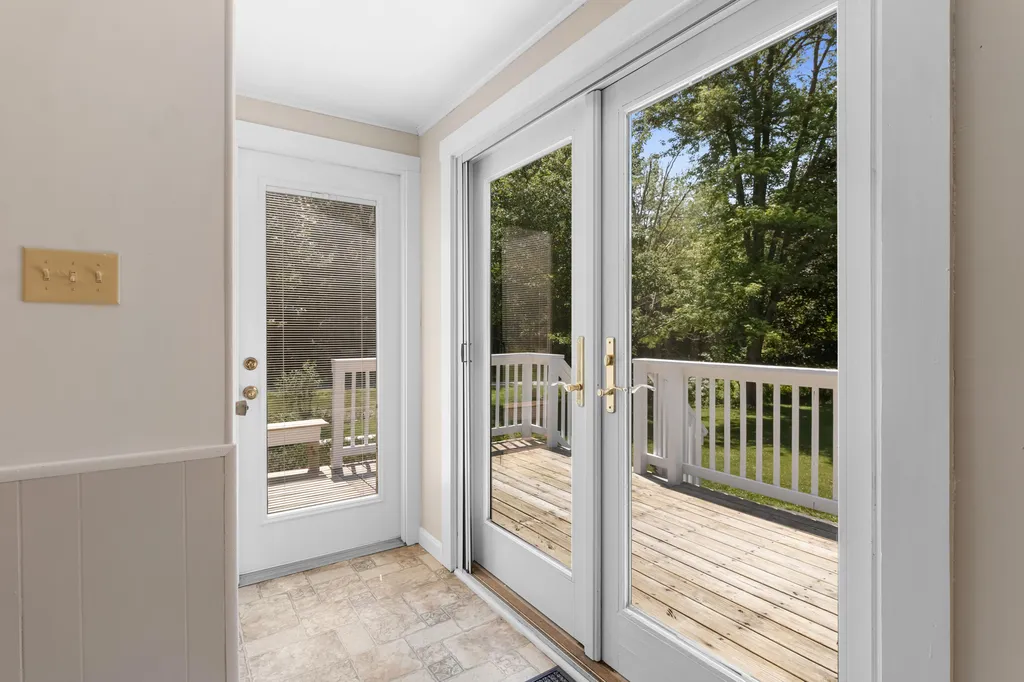 224 Walleston Road Saint George ME 04860