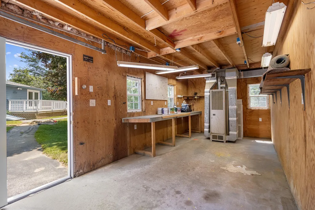 224 Walleston Road Saint George ME 04860