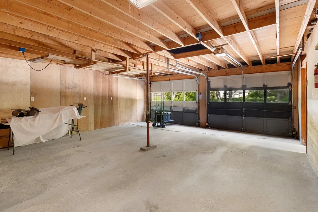 224 Walleston Road Saint George ME 04860