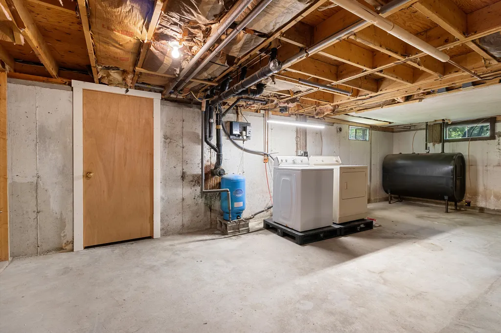 224 Walleston Road Saint George ME 04860