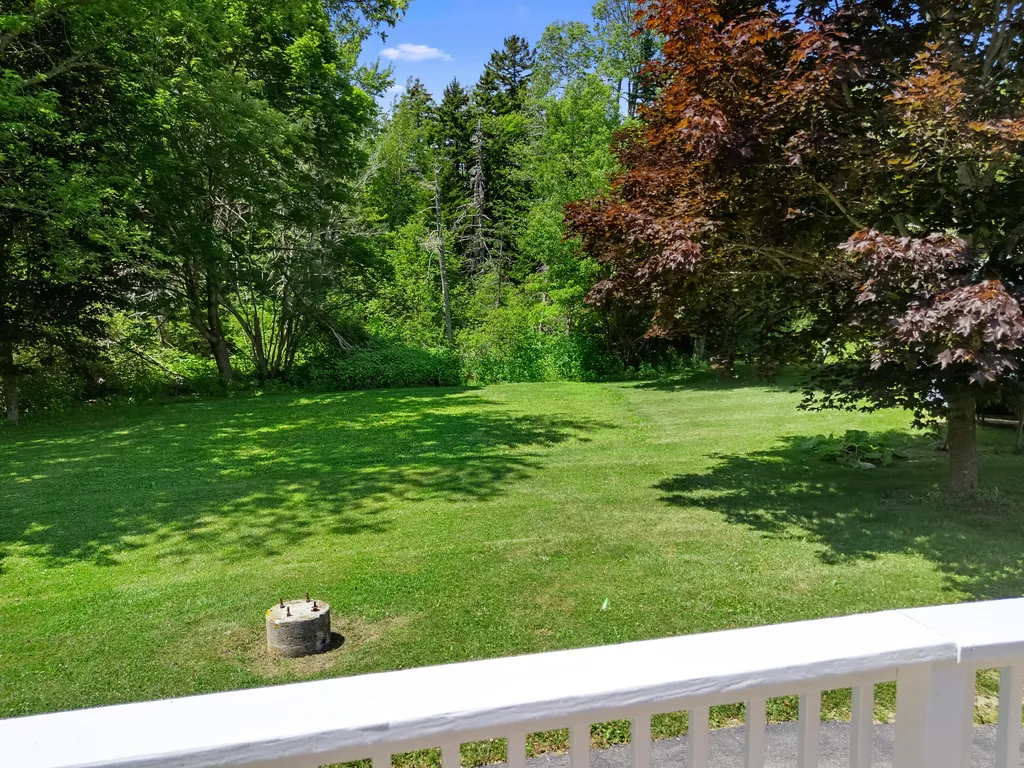 224 Walleston Road Saint George ME 04860