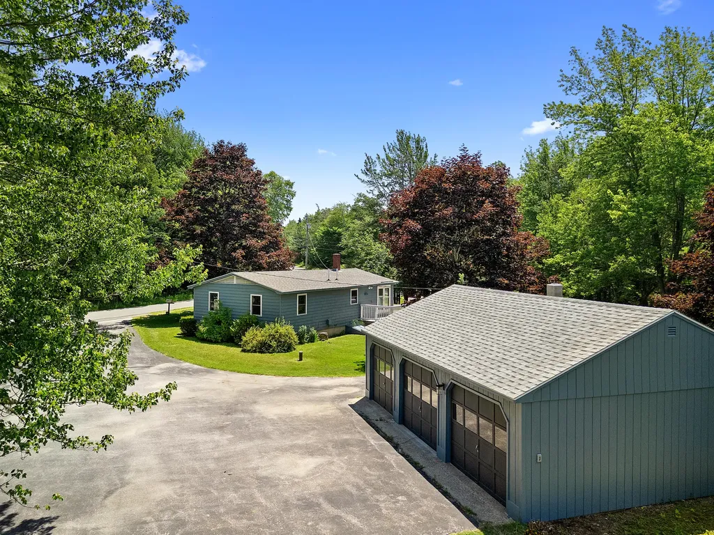224 Walleston Road Saint George ME 04860