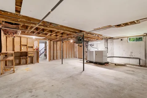 224 Walleston Road Saint George ME 04860
