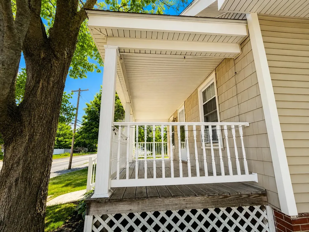 247 Spring Street Westbrook ME 04092