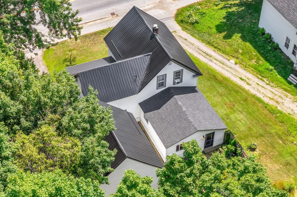 935 W Main Street Dover-foxcroft ME 04426