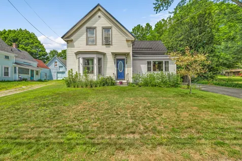 935 W Main Street Dover-foxcroft ME 04426