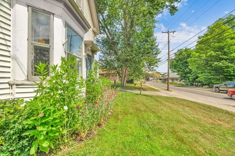 935 W Main Street Dover-foxcroft ME 04426