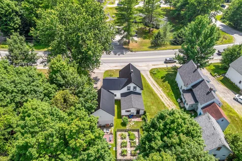 935 W Main Street Dover-foxcroft ME 04426