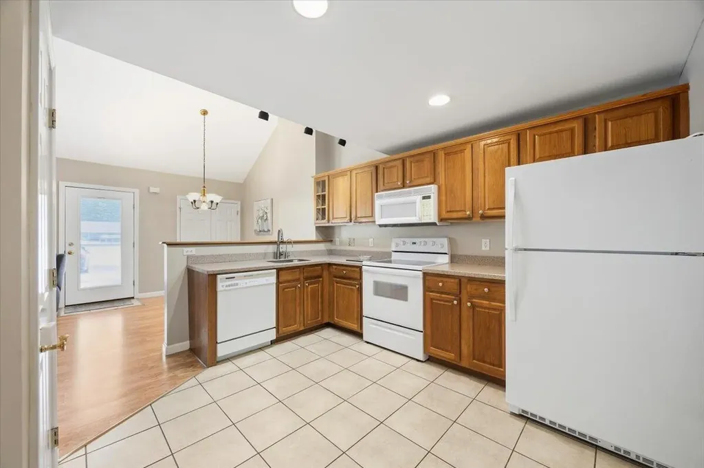 310 Hill Street Biddeford ME 04005