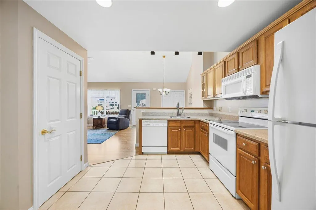 310 Hill Street Biddeford ME 04005