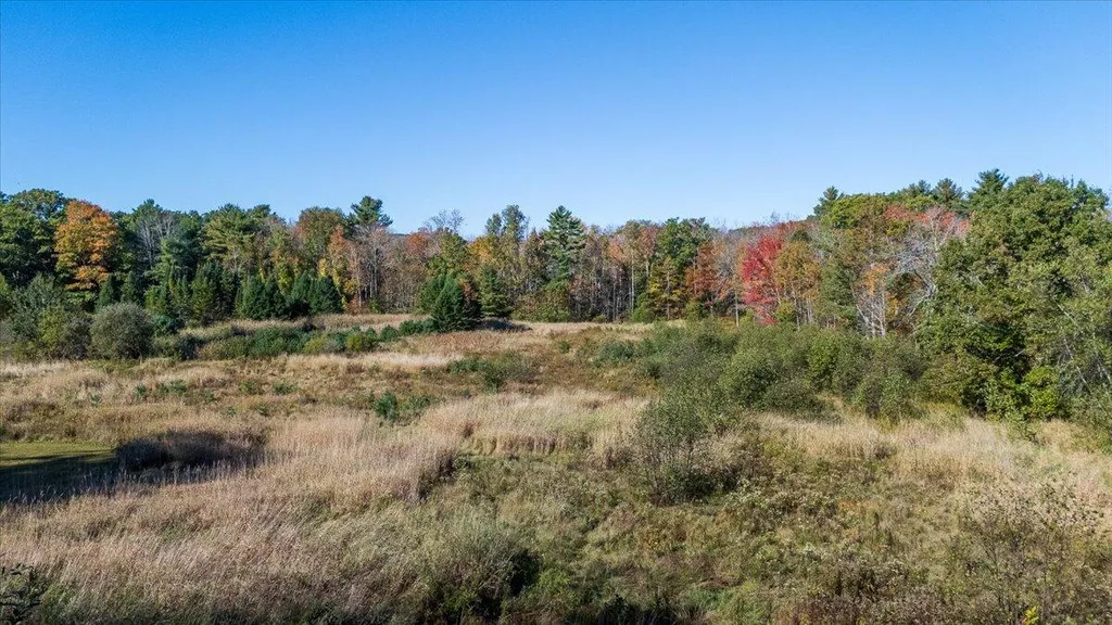 261 S Union Road Union ME 04862
