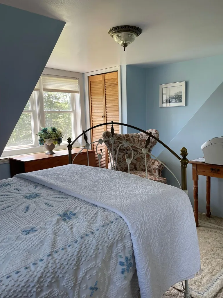 31 Hardy Point Road Pembroke ME 04666