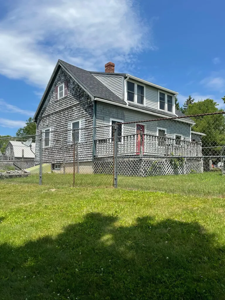 31 Hardy Point Road Pembroke ME 04666