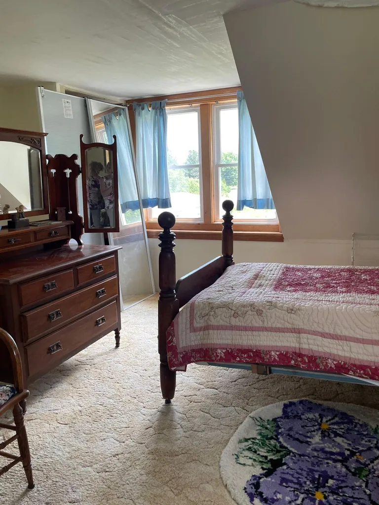 31 Hardy Point Road Pembroke ME 04666