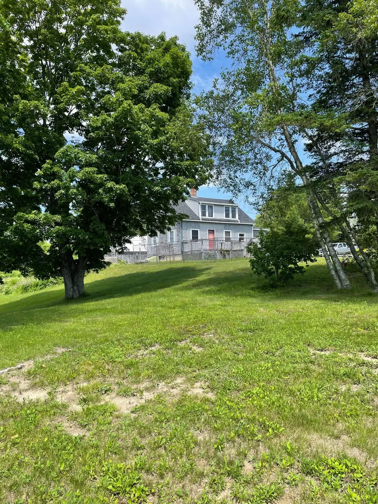 31 Hardy Point Road Pembroke ME 04666