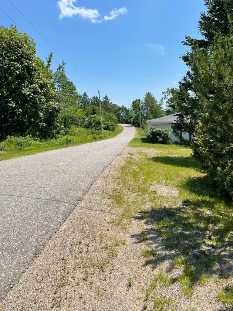 31 Hardy Point Road Pembroke ME 04666