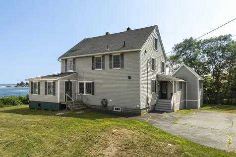 183 Maine 32 Bristol ME 04554