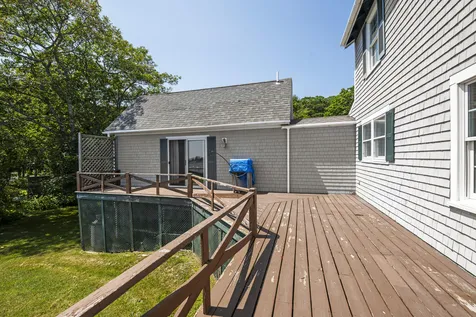 183 Maine 32 Bristol ME 04554