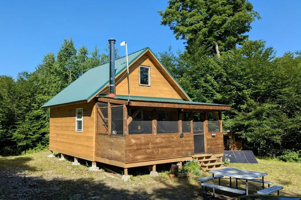 M2 L21b Decker Hill Road Moscow ME 04920