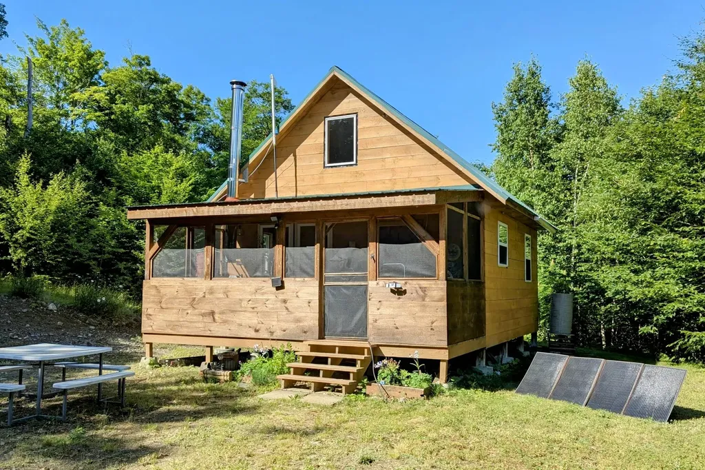 M2 L21b Decker Hill Road Moscow ME 04920