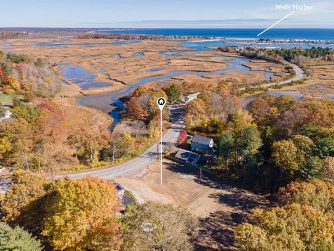 105 Harbor Road Wells ME 04090