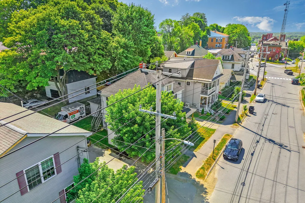 77 Center Street Bangor ME 04401
