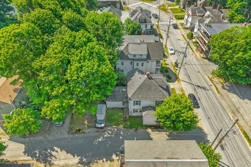 77 Center Street Bangor ME 04401