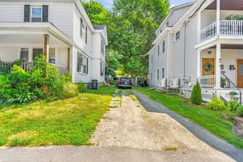 77 Center Street Bangor ME 04401