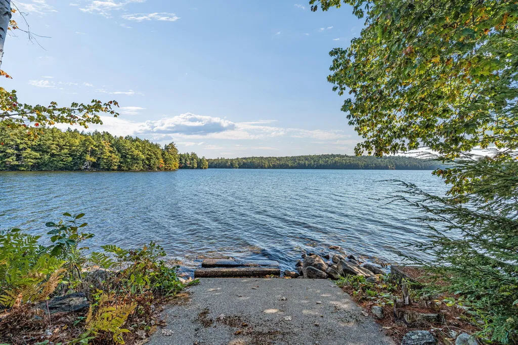 74 Pinewood Point Road Mount Vernon ME 04352