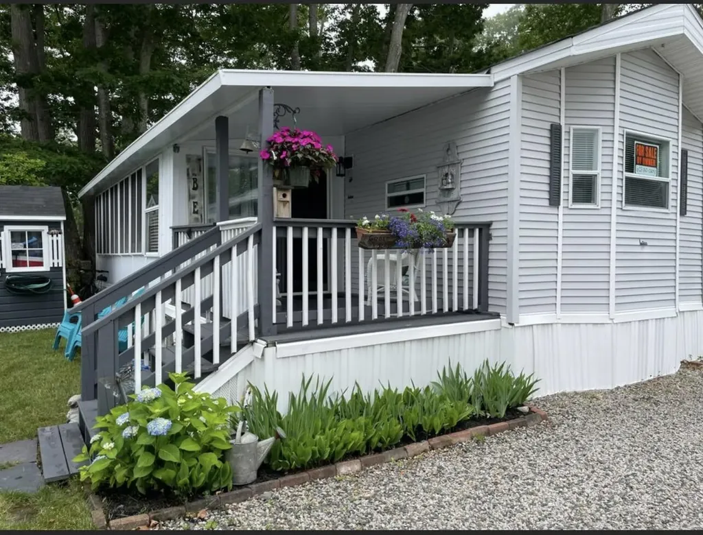 9 Bourne Avenue Wells ME 04090