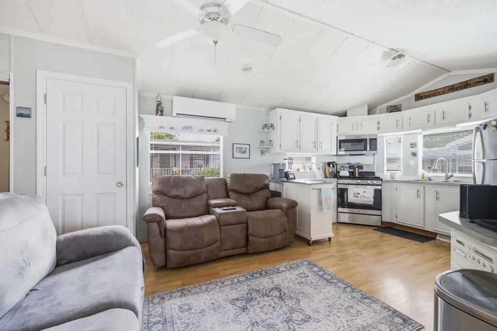 9 Bourne Avenue Wells ME 04090
