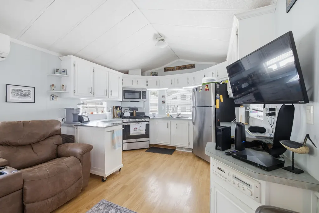 9 Bourne Avenue Wells ME 04090