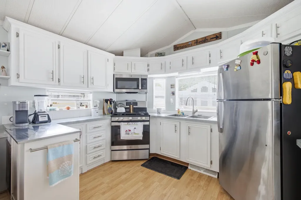 9 Bourne Avenue Wells ME 04090