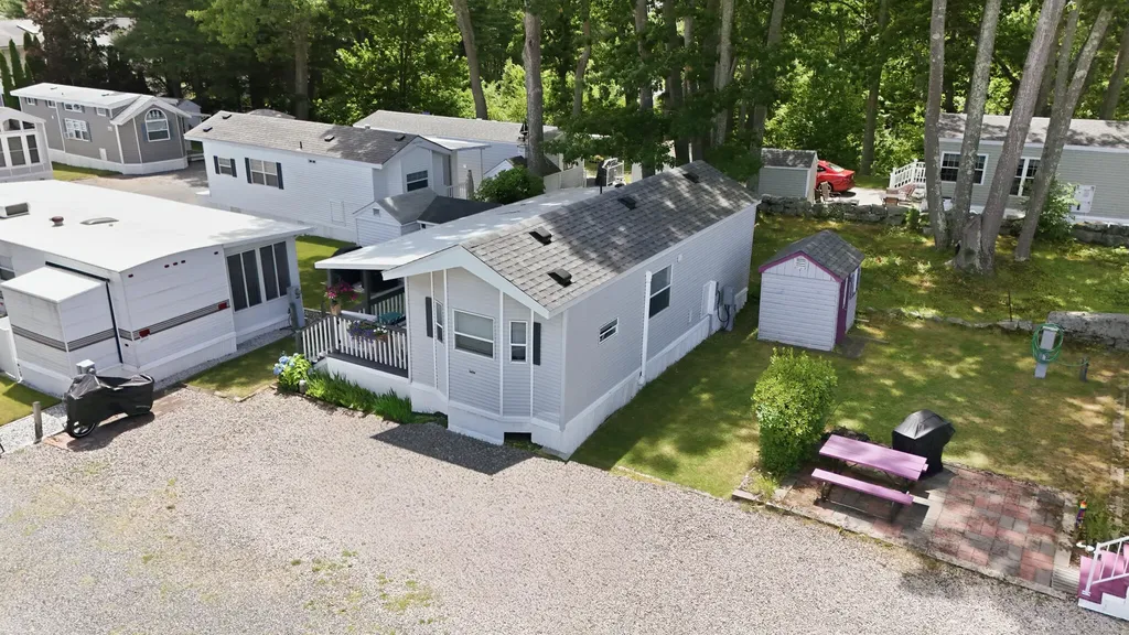 9 Bourne Avenue Wells ME 04090