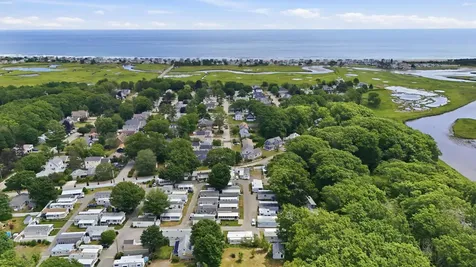 9 Bourne Avenue Wells ME 04090