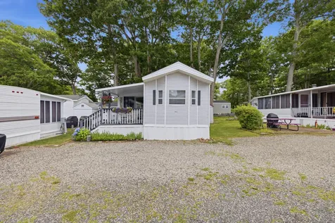 9 Bourne Avenue Wells ME 04090