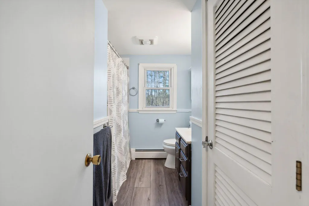 8 Dutton Hill Road Windham ME 04062