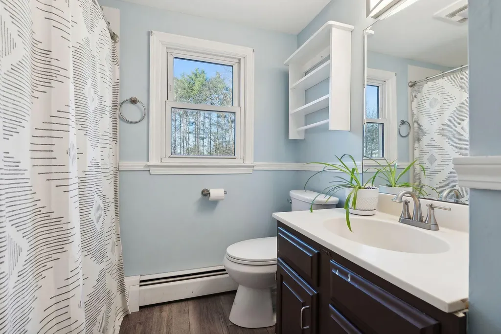 8 Dutton Hill Road Windham ME 04062