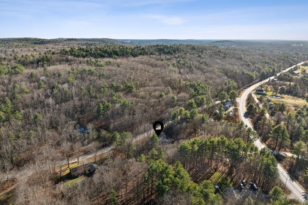 8 Dutton Hill Road Windham ME 04062