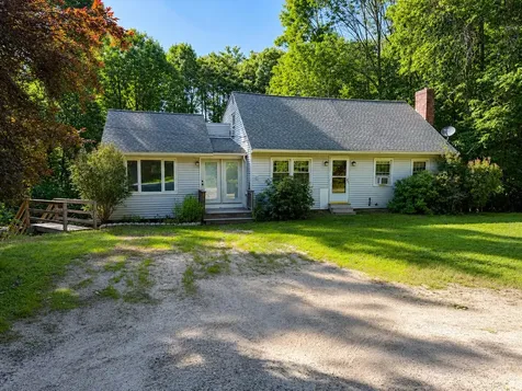 8 Dutton Hill Road Windham ME 04062