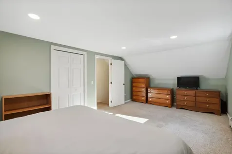 8 Dutton Hill Road Windham ME 04062