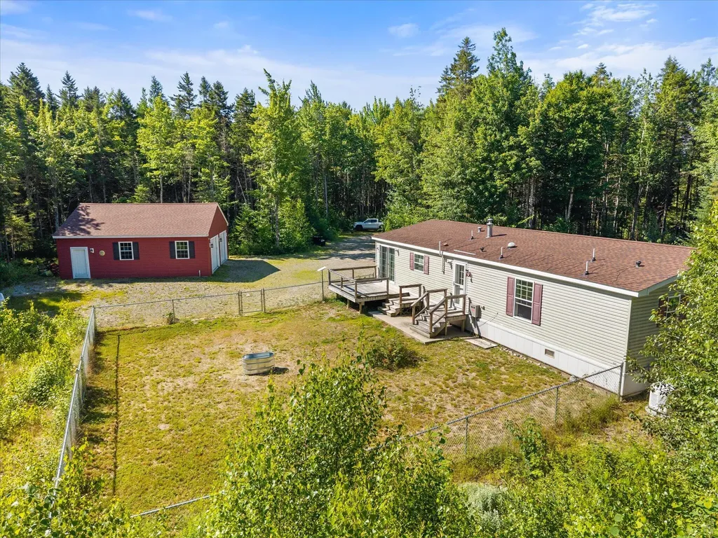2061 State Highway 193 Beddington ME 04622