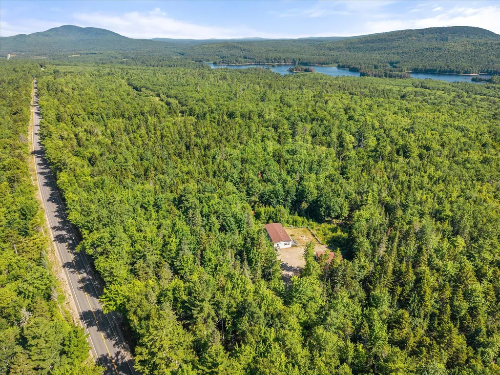 2061 State Highway 193 Beddington ME 04622