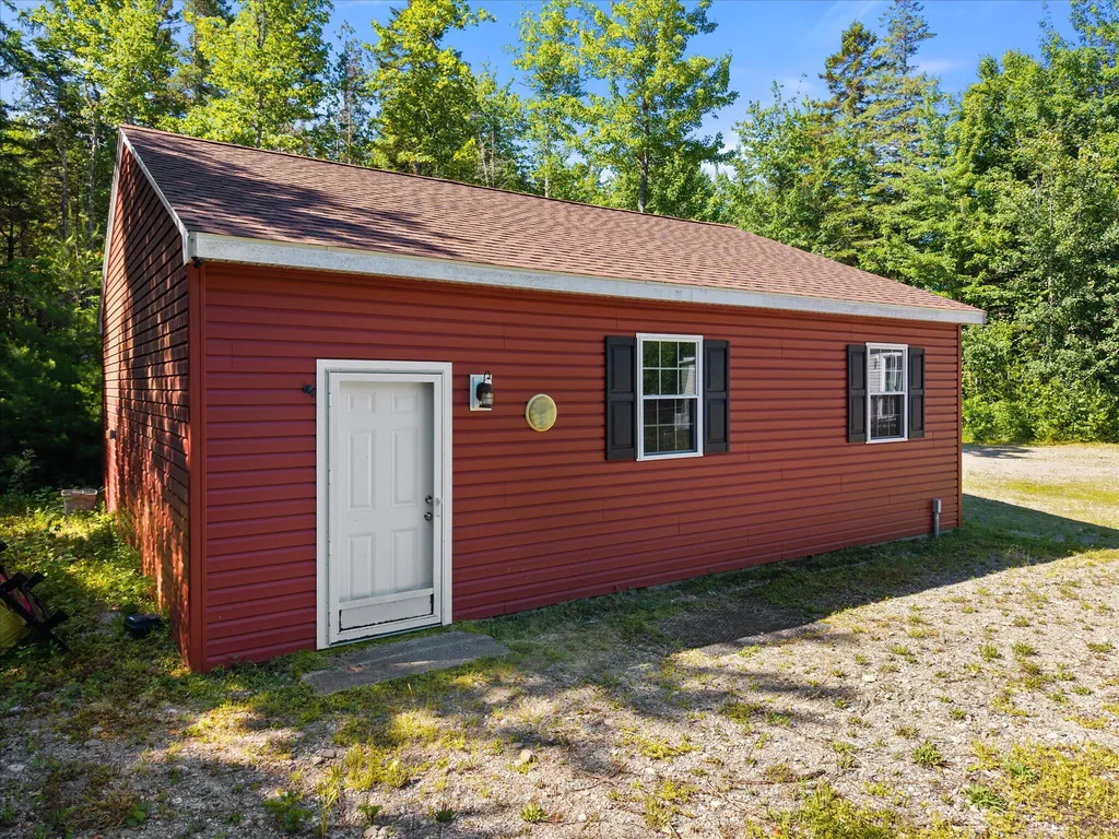 2061 State Highway 193 Beddington ME 04622