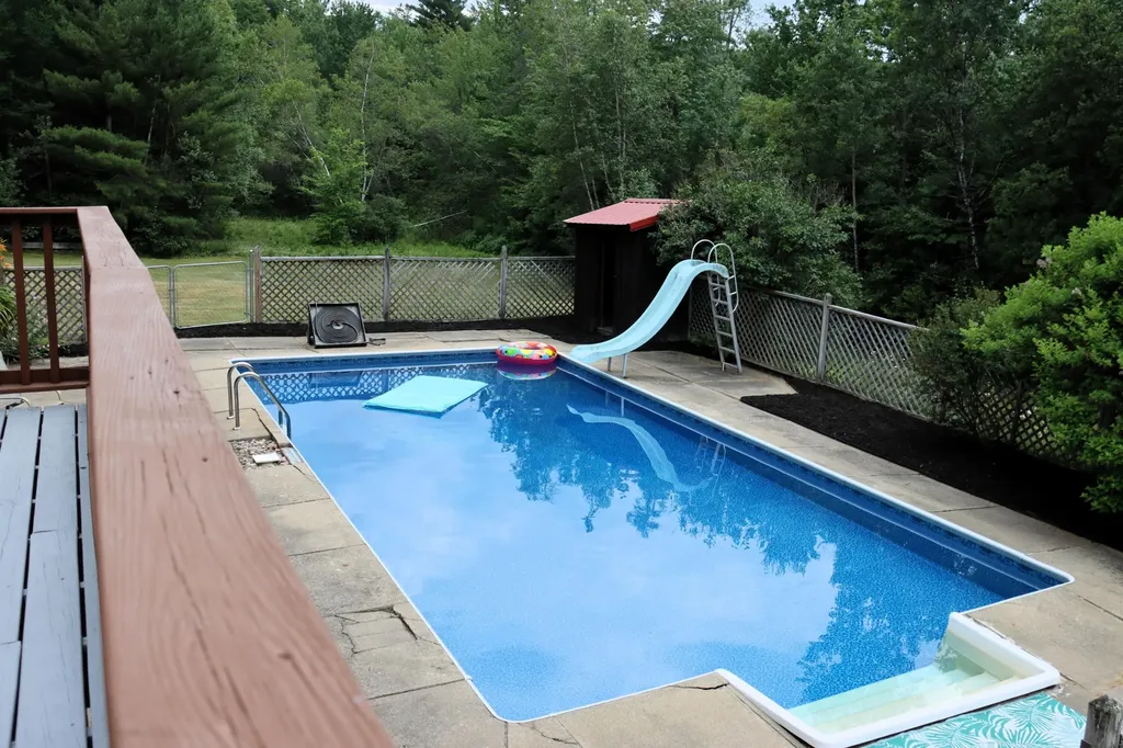 9 Glover Road Rumford ME 04276