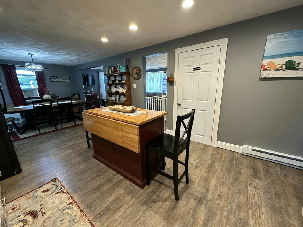 122 Royal Heights Wells ME 04090